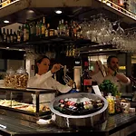 Mariano Cubi Hotel 4*