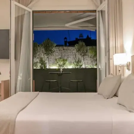Hotel Mariano Cubi