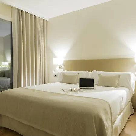Mariano Cubi Hotel