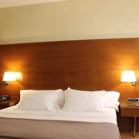 Mariano Cubi Hotel 4*