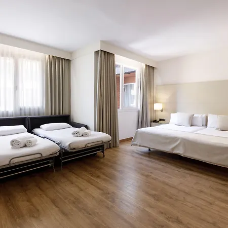 Mariano Cubi Hotel