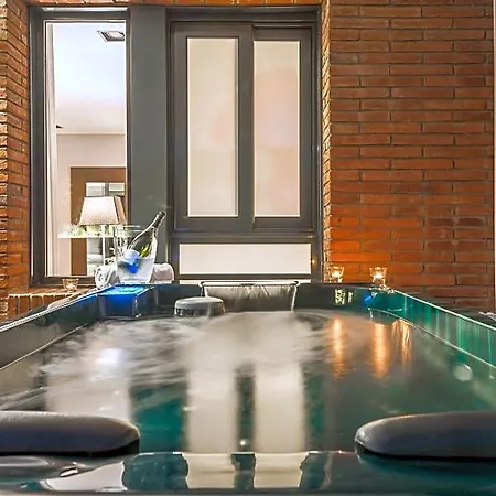 Hotel Mariano Cubi