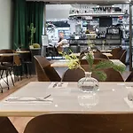 Mariano Cubi Ξενοδοχείο 4*